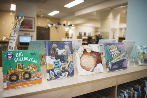 Library, kids books
